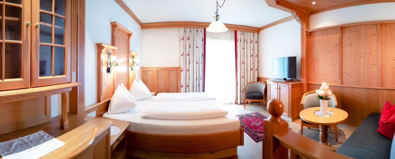 Hotel Herrschaftstaverne 하우스 임 엔슈탈 외부 사진